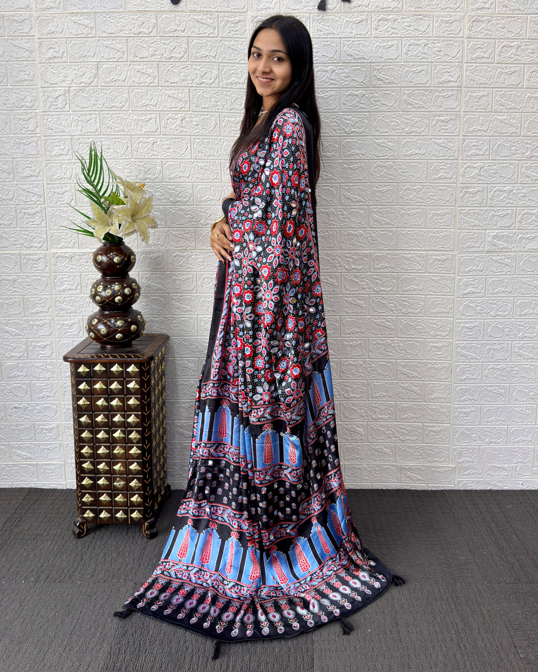 Black Modal Silk Saree with Geometric Floral Print &amp; Heritage Designer Pallu | Festive &amp; Party Wear Saree