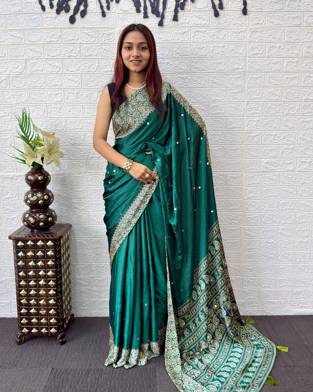 Emerald Green Satin Silk Saree with Kashmiri Paisley Print Pallu &amp; Designer Border | Festive &amp; Wedding Wear Saree